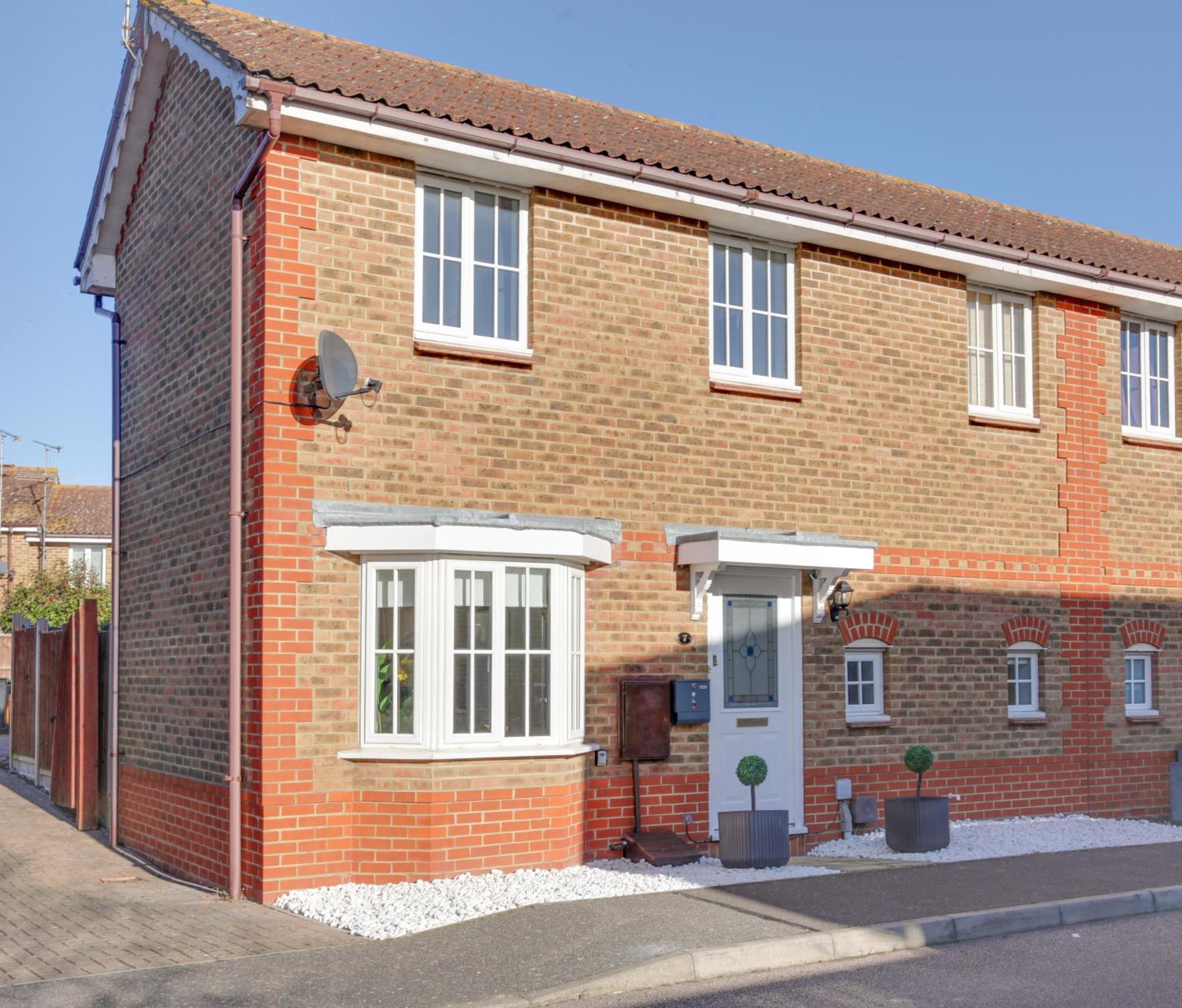 Cosy Two Bedroom House - Chelmsford - Free Parking And Wifi Exterior photo