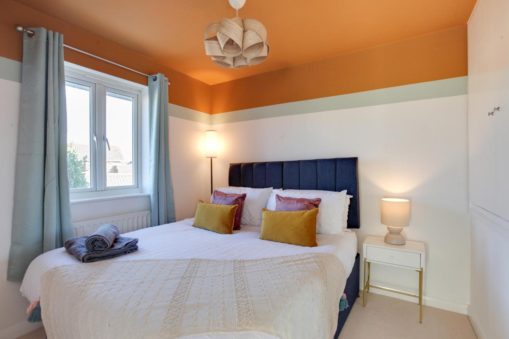 Cosy Two Bedroom House - Chelmsford - Free Parking And Wifi Exterior photo